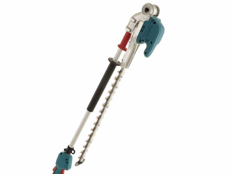 Makita DUN500 Hedge Trimmer on Pole Battery not included best deal on AgriEuro