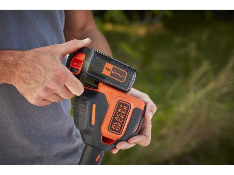 BLACK&amp;DECKER BCSTE636L1-QW Battery-powered Edge Strimmer - 36V Battery