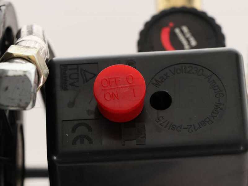 BlackStone SBC 09-07 - Silenced Electric Air Compressor