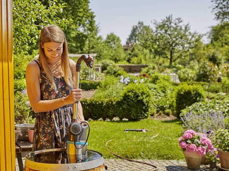 Gardena 4700/2 Inox Submersible Pump - For clear water - 550W