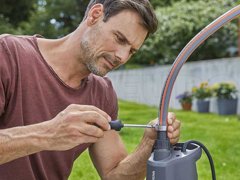Gardena 5900/4 inox automatic Submersible Pressure Pump - For clear water - 900W