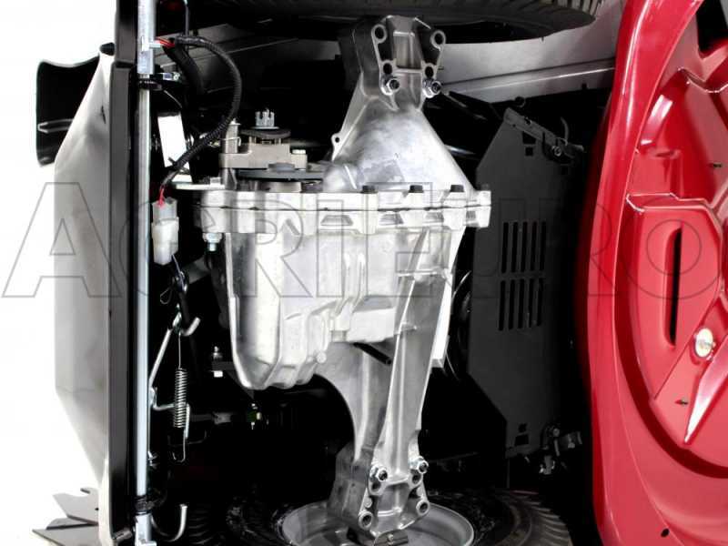 Castelgarden XF 135 HD - Riding-on Mower - ST 350 352 cc Engine - Hydrostatic Transmission