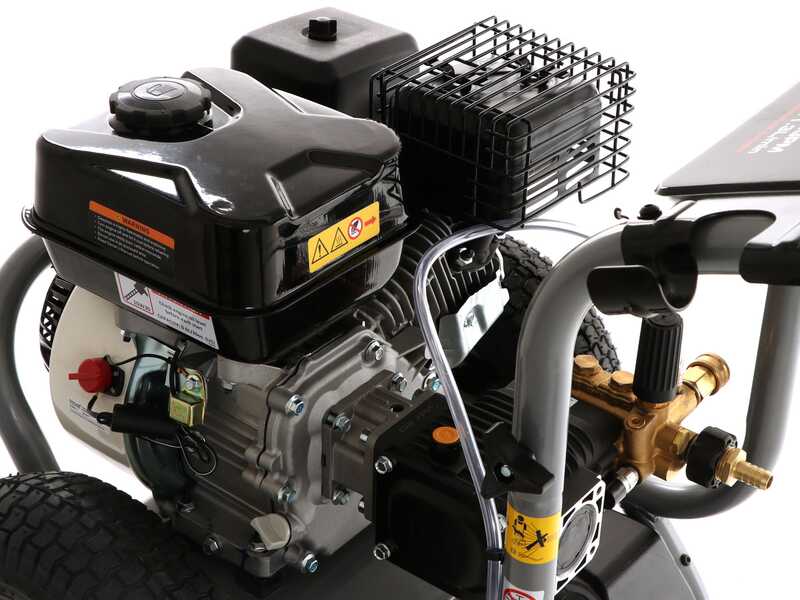 BlackStone B-PW 11/230 Petrol Pressure Washer with Annovi &amp; Reverberi Pump