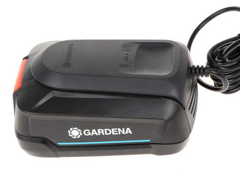 Gardena ComfortCut P4A 50/18V-2Ah Lithium Battery Hedge Trimmer, 50 cm Blade - 20mm Tooth Opening