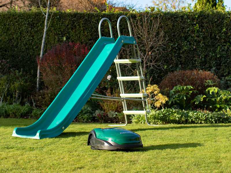 Robomow RK 2000 PRO Rrobot Lawn Mower - With 26V Lithium-ion Battery