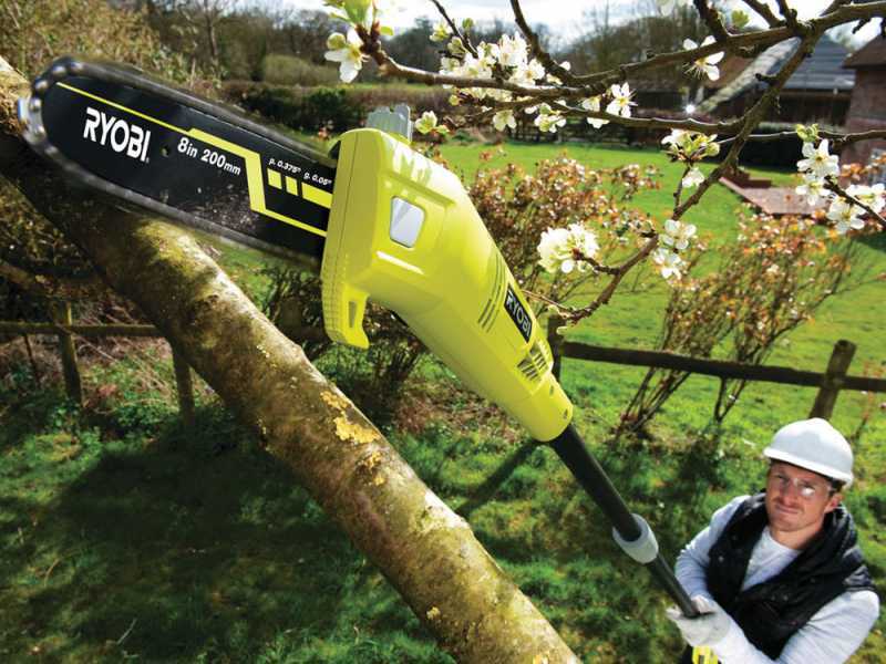 Ryobi RPP750S electric pruner on adjustable extension pole - 20 cm Oregon bar