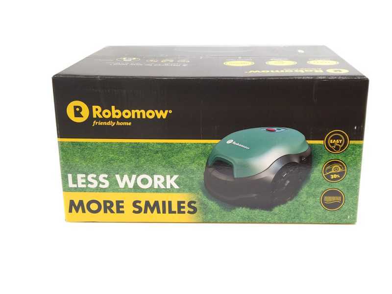 Robomow RT 300 Robot Lawn Mower with Perimeter Wire - 12 V Lithium-ion battery