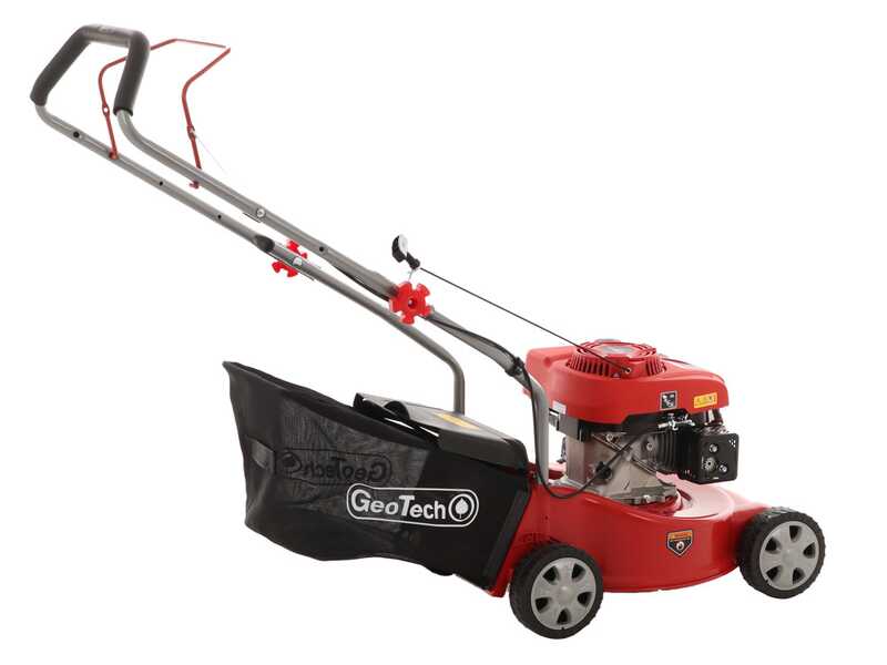 GeoTech P40-130B EVO Petrol Lawn Mower with a GeoTech 132 cc Engine