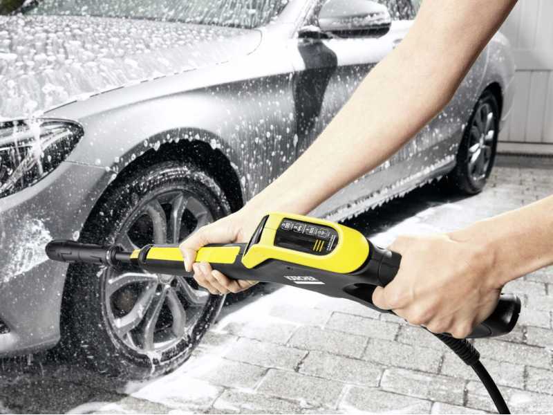 Karcher K4 Power Control Electric Cold Water Pressure Washer, 420 L/h - 130 bar