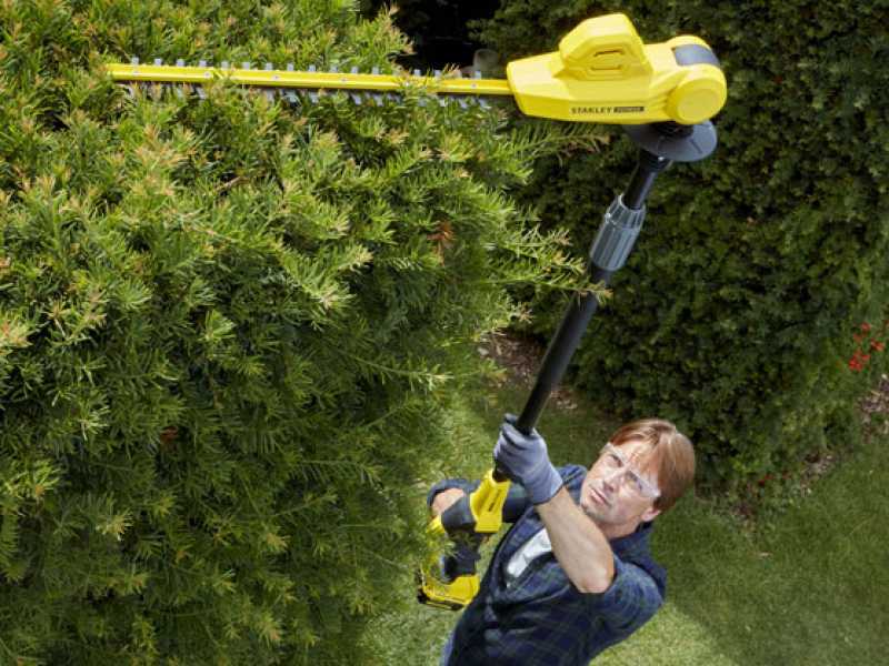 STANLEY FATMAX V20 Hedge Trimmer on Pole best deal on AgriEuro