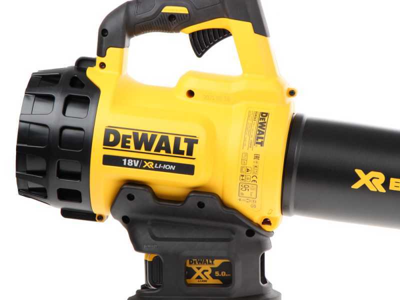 DeWalt DCM562P1 QW Leaf Blower 18 V 5.0 Ah best deal on AgriEuro