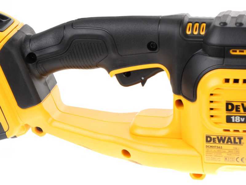 DEWALT DCMHT563P1-QW Battery-powered Electric Hedge Trimmer - 55 cm Blade - 18 V 5Ah Battery