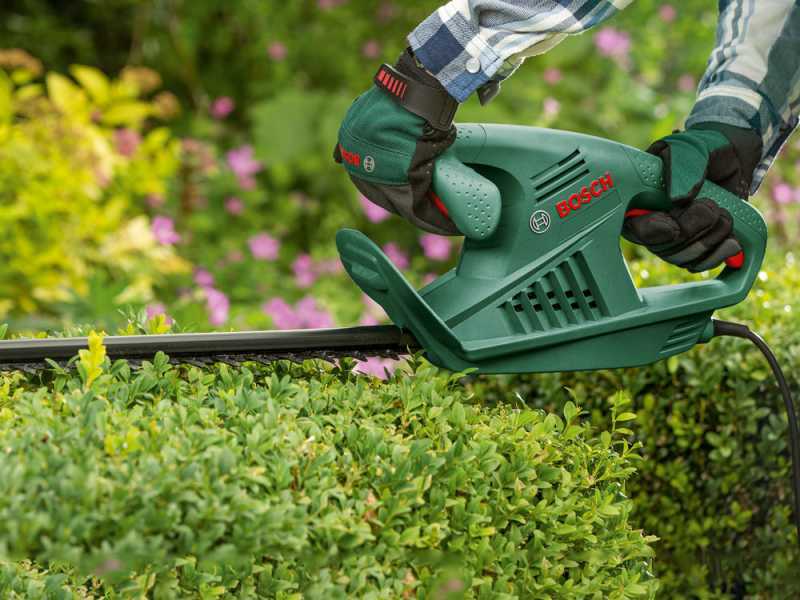 Bosch Easy HedgeCut 45 Electric Hedge Trimmer - 45 cm Blade - 420W Power