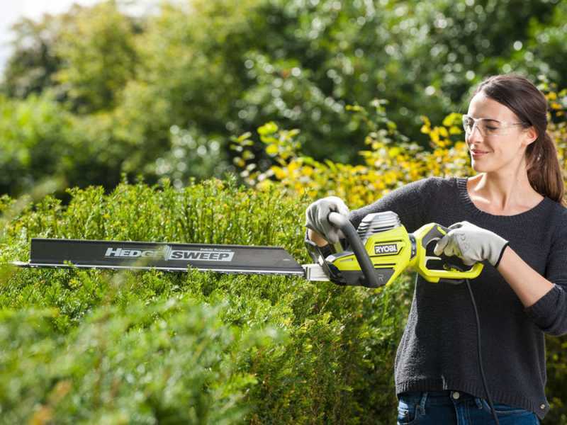 RYOBI RHT8165RL 800W electric hedge trimmer - 65 cm blade - 34 mm cut