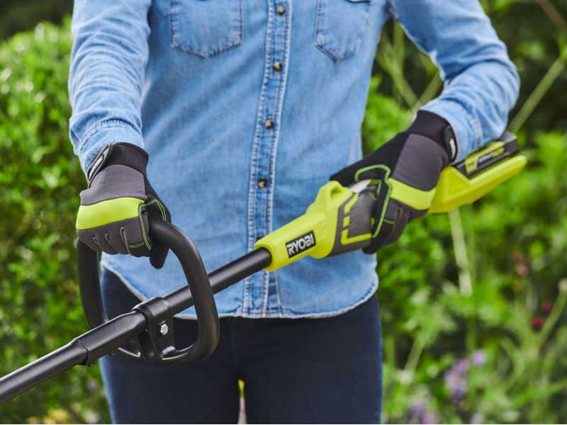 Ryobi RY36LT33A-120 - Battery-powered Brush Cutter - MAX POWER 36V - 2.0Ah