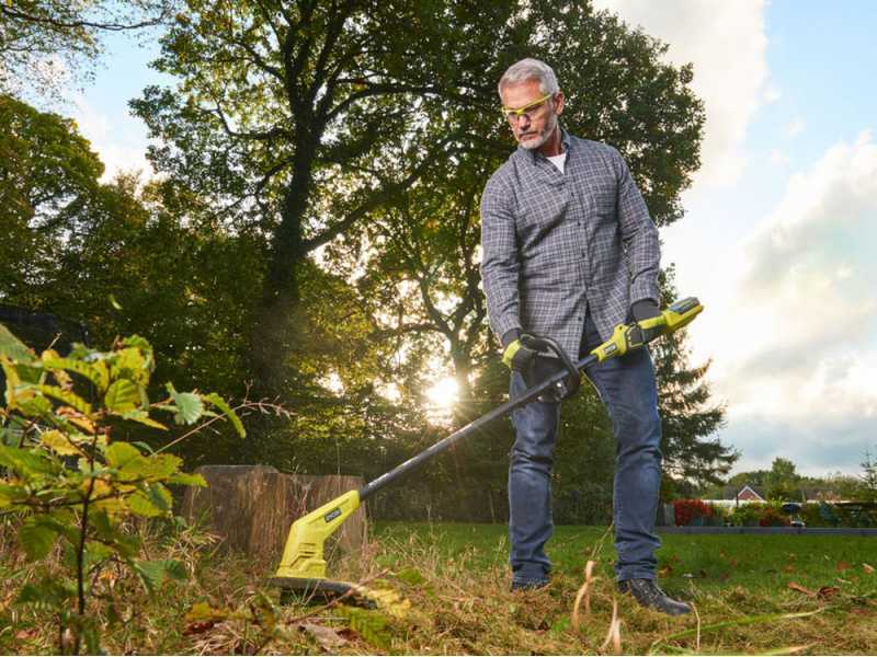 Ryobi RY36LT33A-120 - Battery-powered Brush Cutter - MAX POWER 36V - 2.0Ah