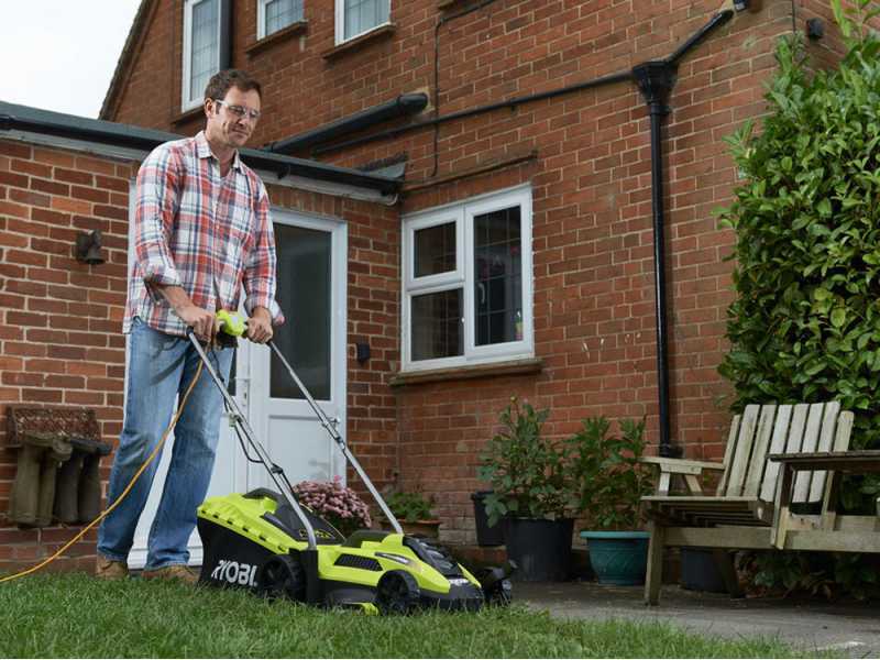 Ryobi 13 electric lawn mower outlet