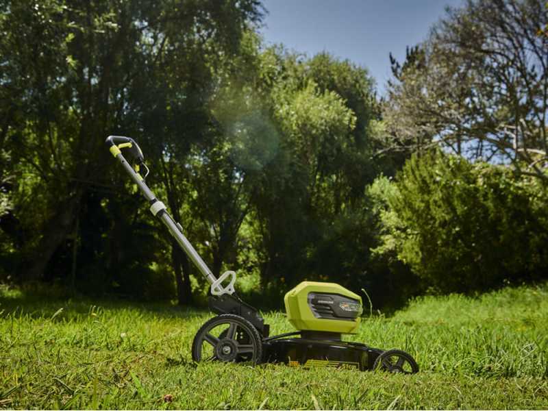 Ryobi mulching store lawn mower