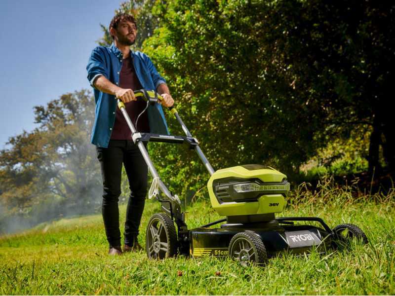 Ryobi mulching store lawn mower