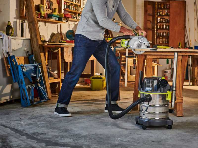 RYOBI R18WDV-0 - Battery-powered Wet and Dry Vacuum Clenaer - 18 V - 18 L Drum - WITHOUT BATTERY AND CHARGER