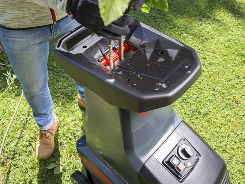 AL-KO Easy Crush LH 2810 - Electric garden shredder - roller cutting - max cutting diameter 42 mm