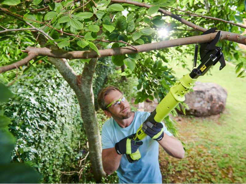 Ryobi OLP1832BX - Cordless Power Lopper - WITHOUT BATTERY AND CHARGER
