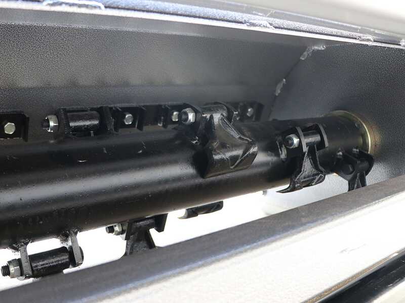 BlackStone BVL 145 L - Tractor-mounted side verge flail mower with Arm - Light Series
