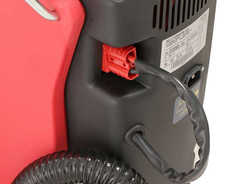 U.T. LP-500/50-B cordless wireless floor washer - 3-in-1: washes, dries and vacuums