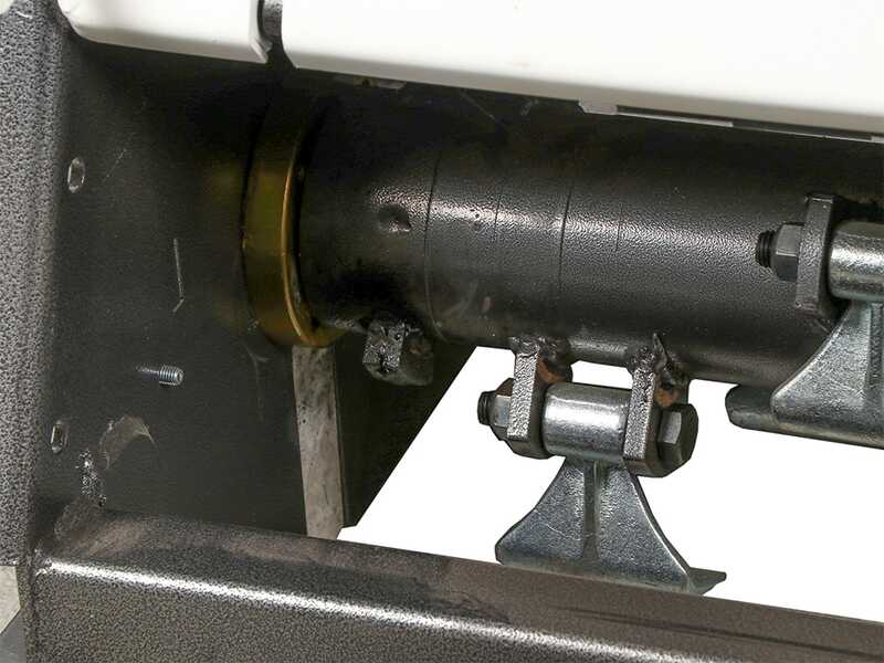 BlackStone BVM 140 M - Tractor-mounted side verge flail mower with Arm - Medium Series