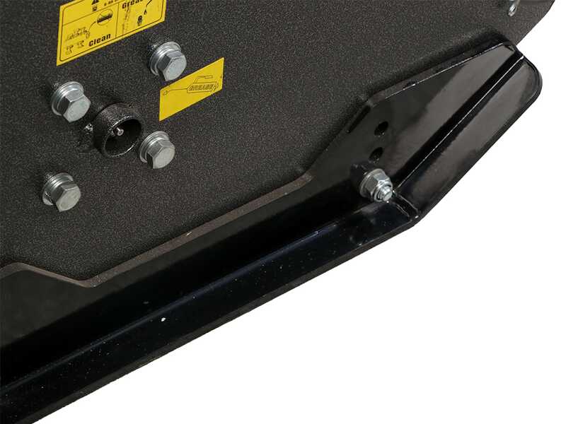 BlackStone BVM 140 M - Tractor-mounted side verge flail mower with Arm - Medium Series