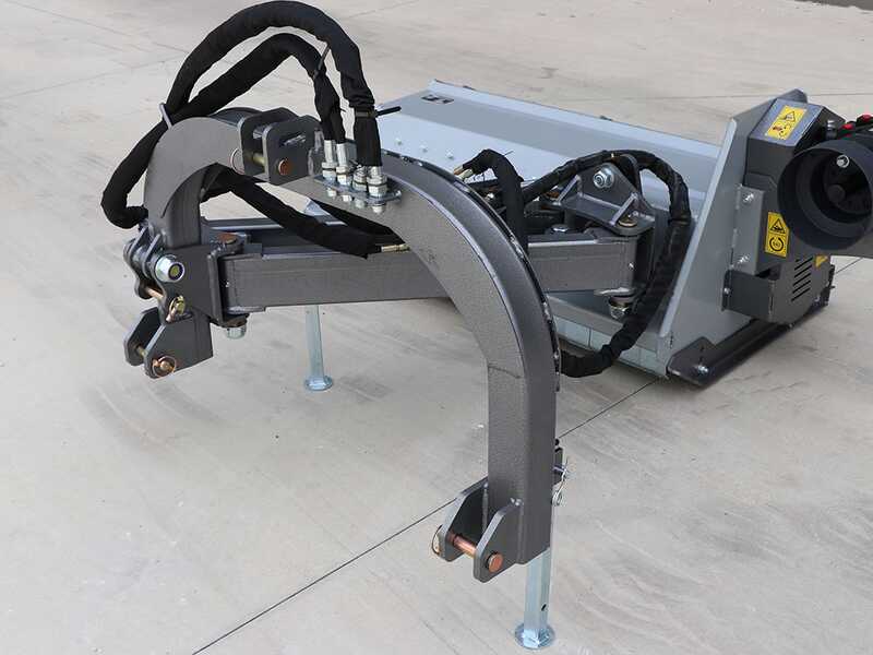 BlackStone BVM 120 M - Tractor-mounted side verge flail mower with Arm - Medium Series