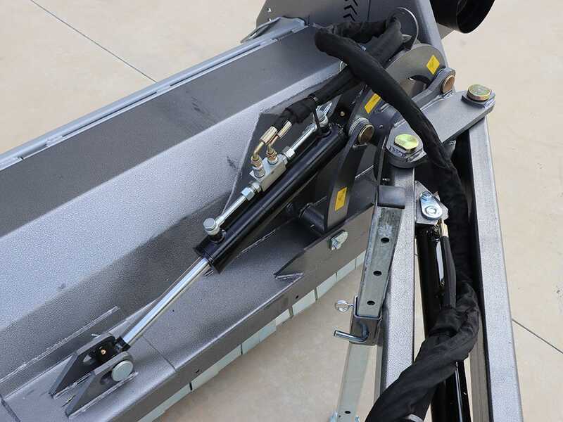 BlackStone BVH 200 H - Tractor-mounted side verge flail mower with Arm - Heavy Series