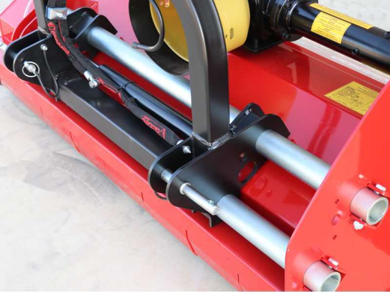 Ceccato Trincione 380 - T1400ID - Tractor-mounted Flail Mower - Medium-light Series - Hydraulic Shift