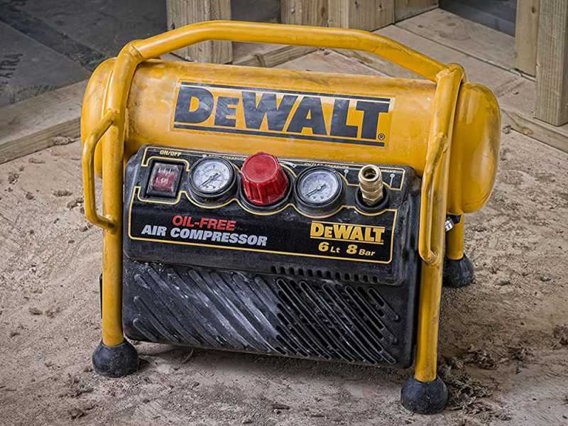 DEWALT DPC6MRC-QS - Compact Portable Electric Air Compressor - 1.5 HP Motor 