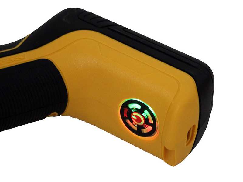 Volpi Predator PV220 Cordless Battery-powered Pruning Shears - With built-in battery 7.2V/4.0 ah