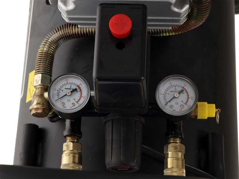 BlackStone LBC 50-30V - Electric Air Compressor - 50 L Tank - 3 HP motor