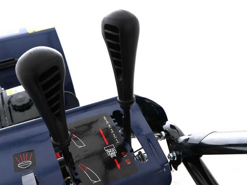 BullMach BM-61 LWE - Petrol Snowplough - Loncin H200