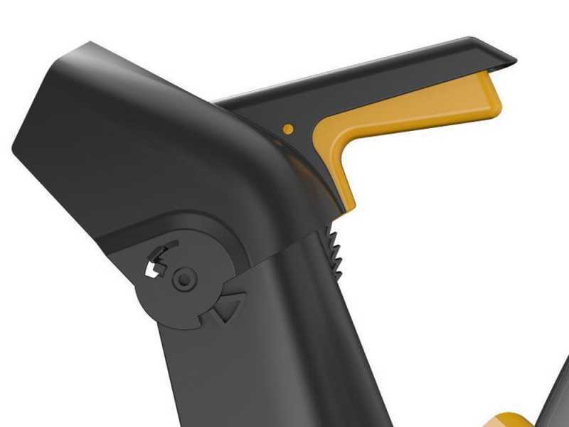 Stiga ST 700e - Battery-powered Snowplough - 48V 4Ah