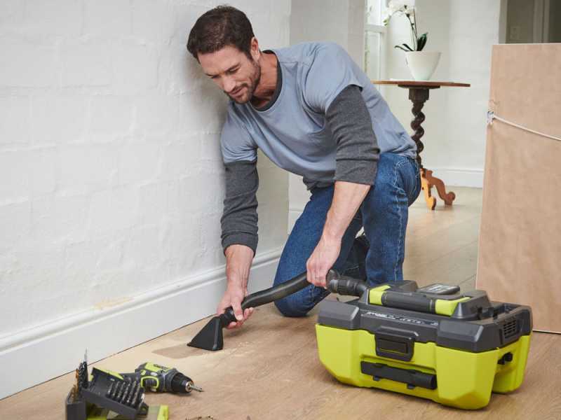 Ryobi one+ 18v hot sale 11l vacuum cleaner review