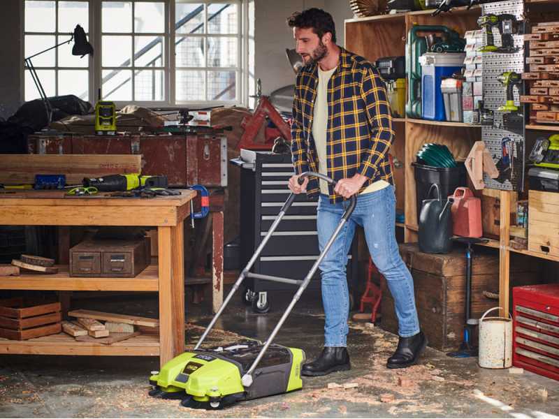 RYOBI R18SW3-0 Battery-powered Hand Push Sweeper with collection basket - 18 V - 4Ah