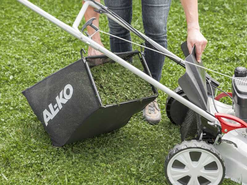 Al-Ko Easy 4.20 P-s Self-propelled Lawn Mower - 2 in 1 - 140 cc Petrol Engine