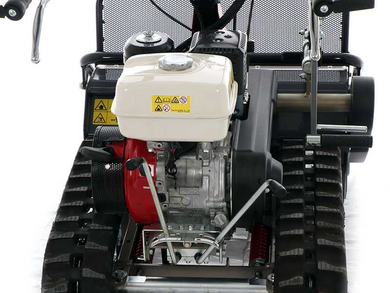 Benassi T750 SHD - Professional Tracked Hammer Rough Cut Mower - Honda GX270 