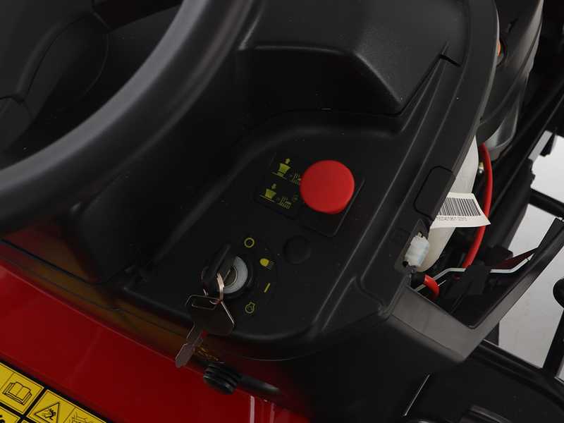 Castelgarden XD 150 HD - Riding-On Mower with Side Discharge and ST 400 Engine