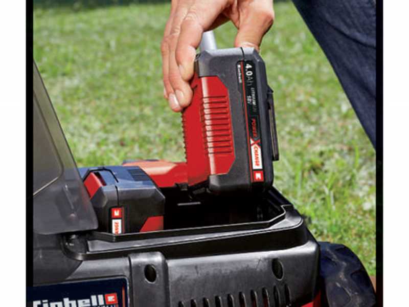 Einhell  GC-SC 36/31 Battery-powered Lawn Scarifier - 2x 18V 4Ah