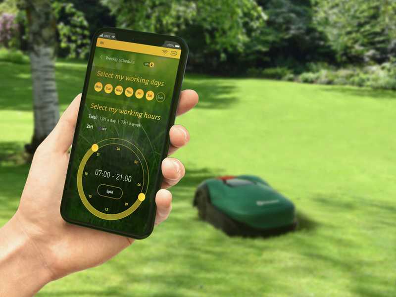 Robomow RK 4000 PRO robot lawn mower 18V best deal on AgriEuro