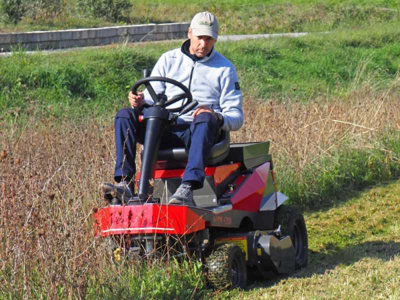 CaRINO Electric Riding-on Flail Mower - 48 V/200 Ah Battery-powered Engine - 110 cm Cutting Width