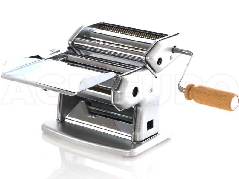 https://www.agrieuro.co.uk/share/media/images/products/insertions-h-normal/34355/imperia-ipasta-limited-edition-pasta-maker-hand-operated-machine-for-homemade-pasta-technical-specifications--34355_2_1651732886_IMG_627371960f6d5.jpg