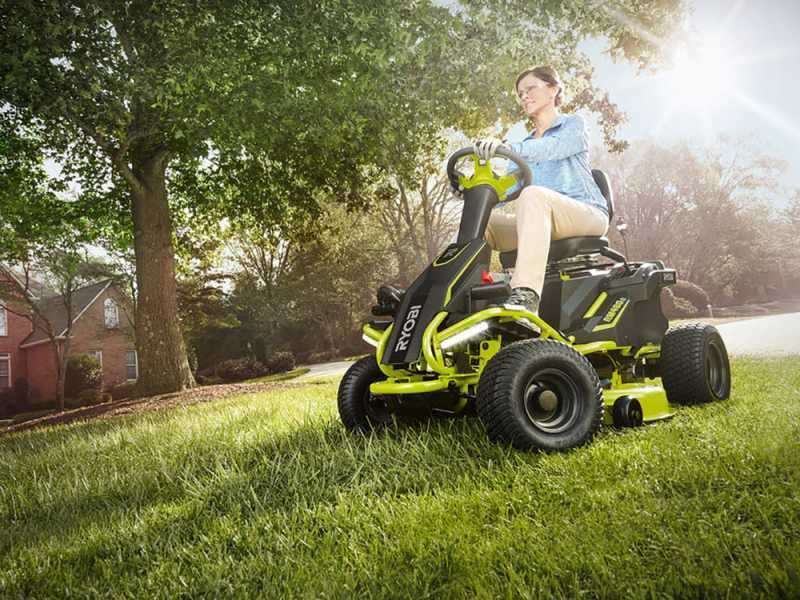 Ryobi Battery-powered Riding-on Mower- Mulching Cutting Systems - Side Discharge - 4x12 V Lead-acid Battery