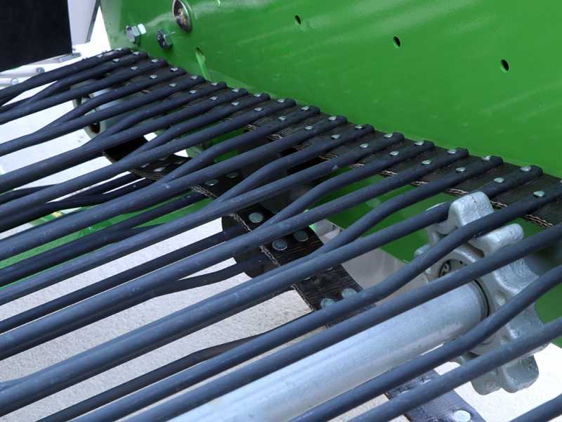 Bomet UPUS Potato Digger - Conveyor Belt - Single Row - For tractors with three-point hitch