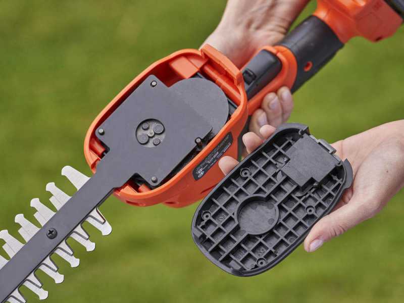 Black and decker hedge trimmer charger hot sale
